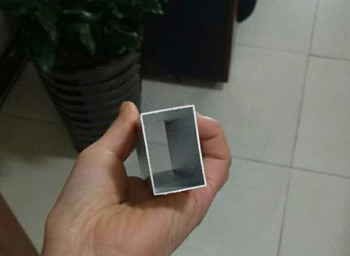 鋁合金百葉窗型材